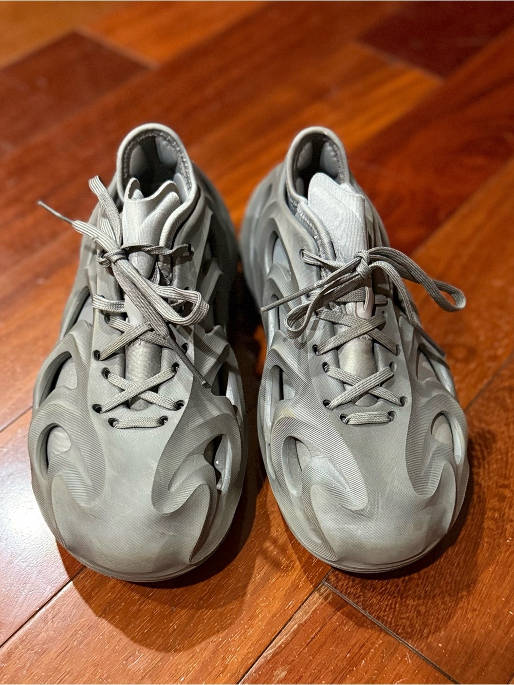 adidas Adifom Q Grey Four Carbon HQ1650 Size Men 5.5 / Women 6.5